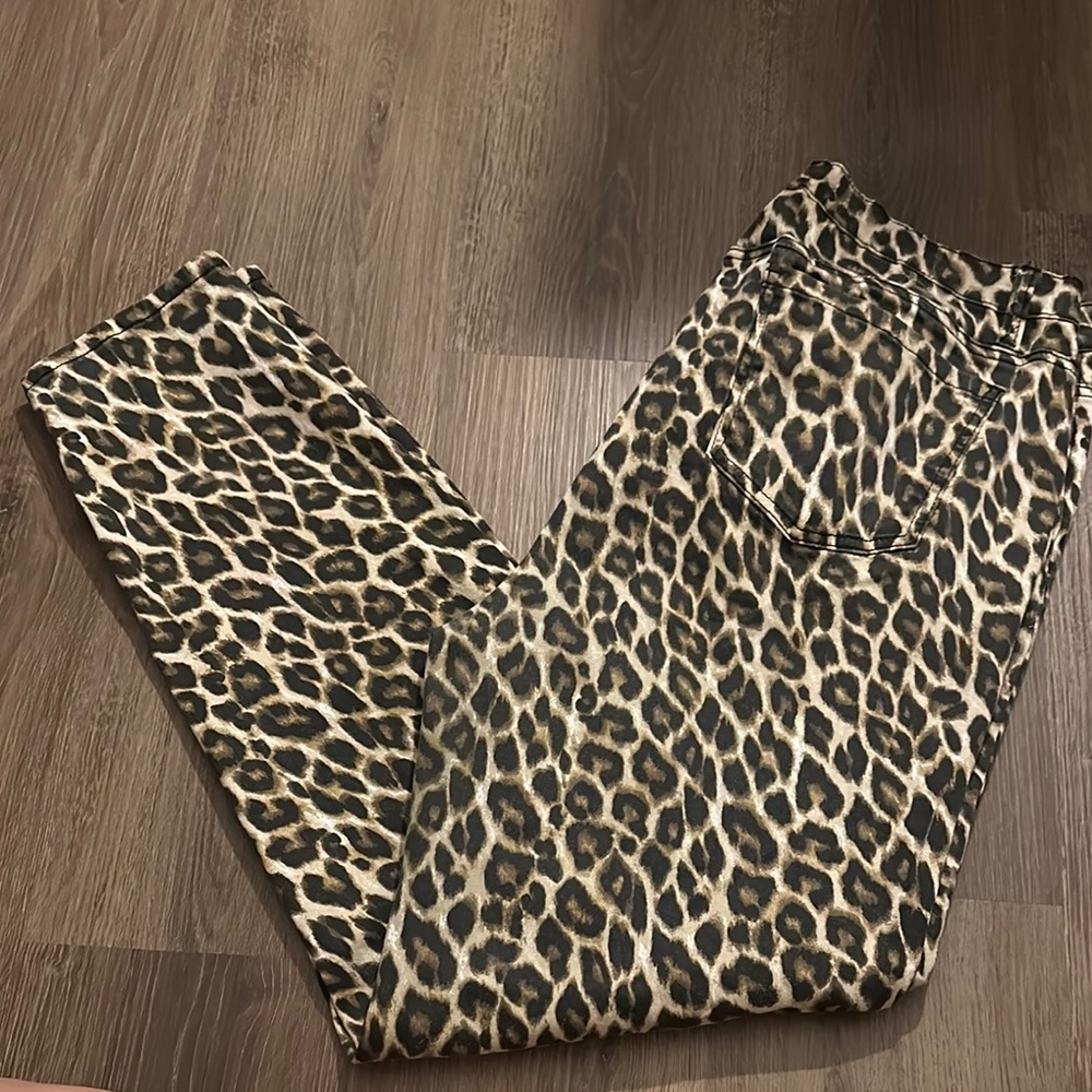 Women’s Leopard Print Pants